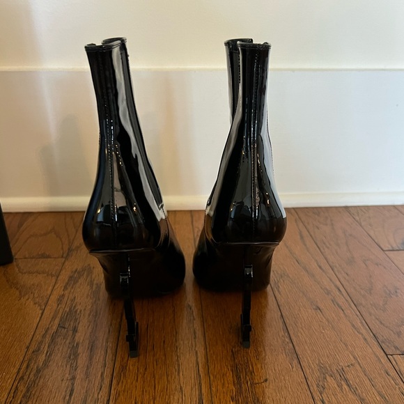 ST. Laurent Women’s Opyum Booties (REAL)✨ - Picture 7 of 11